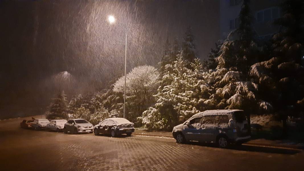 Konya özlediği kışı baharda yaşıyor 28